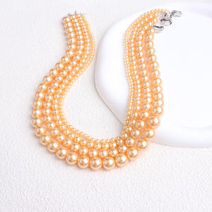 Collier en perles haut de gamme Gentle Orange Shi Home pour femmes, chaîne de clavicule en verre polyvalente, luxe léger - Product Image 1