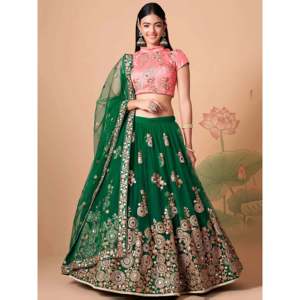 Glamuroso Lehenga Choli Verde Bordado en Tela de Red para Tallas Grandes, Ideal para Sangeet - Product Image 3