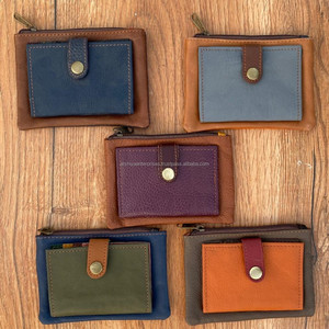 Mini monedero de cuero reciclado hecho a mano, tarjetero, billetera de bolsillo frontal delgada para tarjetero de mujer - Product Image 3