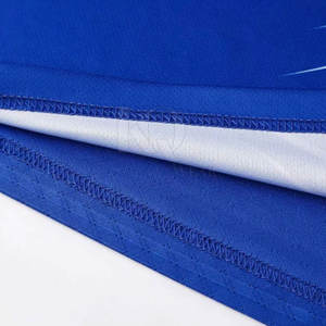 ชุดฟุตบอลกีฬาแอคทีฟ โพลีเอสเตอร์ น้ำหนักเบา ระบายอากาศได้ดี แห้งเร็ว สำหรับการฝึกซ้อมทีม การแข่งขัน และการใช้งานประจำวัน  รับสกรีนโลโก้ - Product Image 5