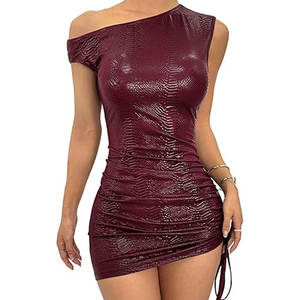 Robe en cuir véritable confortable pour femmes, matériau durable, texture douce, parfaite pour les vêtements pour adultes - Product Image 1