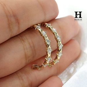 Pendientes de barra curvados de lujo con diamantes, pendientes trepadores de oreja de oro de 14K con múltiples piedras, elegantes pendientes de botón llamativos para mujer - Product Image 3