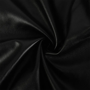 กางเกงขาสั้นคาร์โก้หนัง PU ปักลาย แต่งเชือกผูกเอว ทรงหลวม ระบายอากาศได้ดี เหมาะสำหรับฤดูร้อน สไตล์ไฮสตรีท สำหรับผู้ชาย พร้อมโลโก้แบบกำหนดเอง - Product Image 6