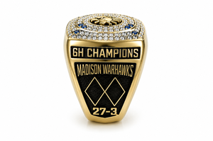 Bague Cocktail Aigle pour Homme en Acier Inoxydable Plaqué Or 18K avec Zircon Cubique Sertie Pavé – Bague de Champion Glamour - Product Image 3