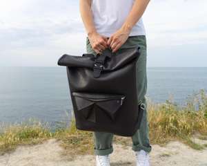Minimalist <b>Black</b> Leather Roll Top <b>Backpack</b> Genuine Cowhide Travel Rucksack Mens Urban Laptop Bag Wholesale LTBP-0103 - Product Image 1