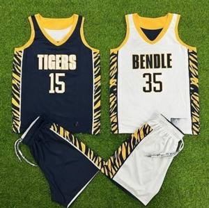 Uniformes de football américain 7v7 personnalisés de qualité supérieure, équipement de compression de haute qualité, logo personnalisé, sublimation 7 sur 7 - Product Image 2