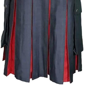 Kilt hybride bleu marine pour homme avec doublure rouge et boutons argentés, coupe classique, matière polyester, taille adulte - Product Image 6