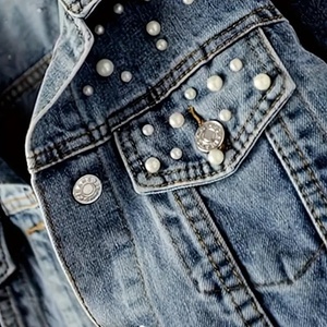 Veste en jean de qualité supérieure pour femme, manches longues, coupe classique, couleur unie, vêtement d'extérieur décontracté pour l'automne et l'hiver - Product Image 3