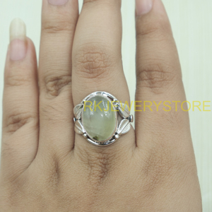 Bague en argent avec pierre précieuse naturelle Prehnite, design feuille fait main, large, style vintage, bijou de guérison, cadeau pour femmes et hommes - Product Image 5