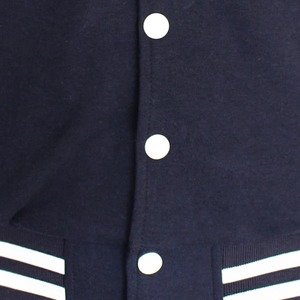 Blouson universitaire personnalisé pour homme en laine, col montant, logo frontal, style universitaire, écologique, respirant, à capuche, coupe ajustée et épaisse - Product Image 4