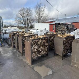 Bois de chauffage professionnel séché au four, avec une sécheresse constante, une performance de combustion élevée et une chaleur fiable - Product Image 1