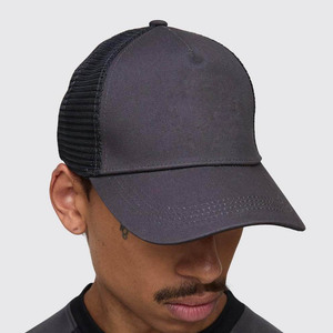 Gorra Snapback Personalizada de Estilo Urbano OEM, Ajustable, con Visera Plana, Transpirable, Elegante, Unisex, para Uso Diario - Product Image 1