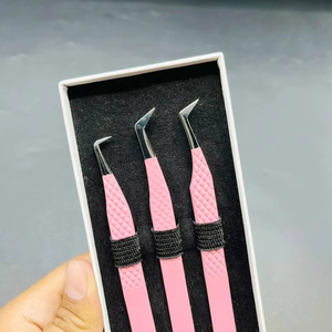 Pinzas Profesionales para Extensión de Pestañas de Acero Inoxidable con Recubrimiento en Polvo Rosa Bebé, Ligeras, Antibacterianas y de Alta Calidad - Product Image 3
