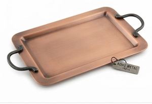 Bandeja de Servir Rectangular de Bronce Antiguo con Asas y Diseño Martillado, Perfecta para Uso Diario en el Hogar, Hoteles y Restaurantes - Product Image 5