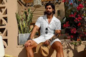 Conjunto de Camisa y Pantalones Cortos Blancos de Verano para Hombre, Ropa Casual Ligera de Poliéster para Vacaciones - Product Image 3