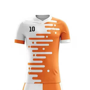 Uniforme de fútbol avanzado diseñado con sublimación en todas las superficies, camiseta y pantalones cortos de fútbol. - Product Image 3