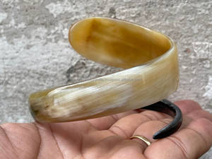 กำไลข้อมือหินอาเกตสลักลายฮวงจุ้ยคุณภาพระดับพรีเมี่ยมสง่างามงานฝีมือธรรมชาติกำไลสไตล์ยุโรปสำหรับเด็กผู้หญิง - Product Image 3