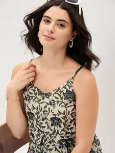 Blusa Ligera con Estampado Blanco para Mujer, Estilo Veraniego para la Playa, Ideal para Vacaciones, al Mejor Precio - Product Image 4