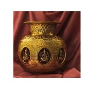 Kalash en laiton de petite taille pour Mangal, avec Nariyal en laiton et feuilles de coco métalliques, pour Diwali Pooja