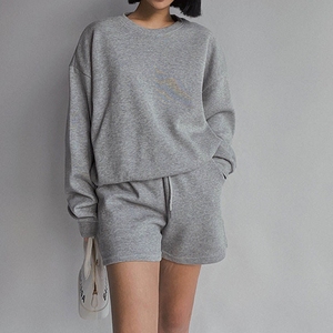 Sweat à capuche et short pour femme, logo personnalisé brodé, 100% coton, taille plus, ensemble décontracté 2 pièces, imperméable, coupe-vent, respirant - Product Image 2