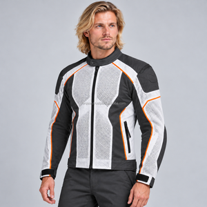 Veste en mesh réfléchissante pour motard avec détails haute visibilité, panneaux aérés, poignets ajustables et coupe confortable pour la conduite nocturne - Product Image 3