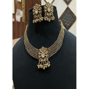 Conjunto de Collar Kundan Polki Chapado en Oro de la Mejor Calidad, Colección de Joyería para Bodas y Fiestas Indias para Mujer - Product Image 2