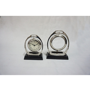 Stylish kim loại bàn đồng hồ với Black & vàng hoàn thiện <span class=keywords><strong>Arch</strong></span> <span class=keywords><strong>Shape</strong></span> hình chữ nhật cơ sở thiết kế độc đáo với xử lý Đối với trang trí nội thất - Product Image 6