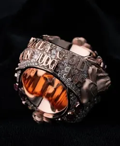 Bague de mariage pour femme personnalisable en moissanite véritable taille ronde 4 carats, en argent sterling 925 plaqué or rose, diamant Tishya - Product Image 5