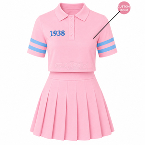 Ensemble deux pièces pour femmes Cosh International Sisterhood Sorority, style preppy rose, haut court à manches courtes avec jupe plissée - Product Image 4