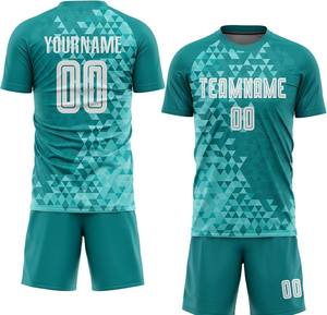 Uniforme de rugby en coton mélangé doux, conçu pour assurer au joueur un confort et une sécurité optimaux tout en offrant une résistance accrue lors de chaque match. - Product Image 3