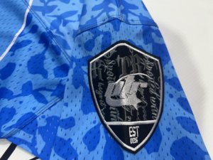 Uniformes de football personnalisés en polyester 100% par sublimation, numéro de joueur personnalisé, nom de l'équipe, nom du joueur, logo personnalisé, prix compétitif - Product Image 6