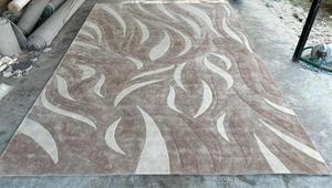 Alfombras Elegantes Hechas a Mano para Elevar la Decoración de su Sala de Estar - Product Image 2