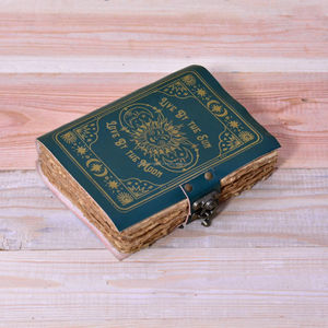 Logotipo personalizado impreso en relieve de cuero genuino de tapa dura diario cuaderno fabricante lado C-Lock cierre personal hilo de coser - Product Image 2