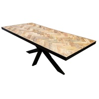 Table à manger pliante en bois de manguier massif à chevrons |   Base ovale industrielle en métal noir |   Meubles de salle à manger modernes faits à la main avec finition laquée