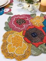 Chemin de table et sets de table floraux de luxe faits main, brodés de perles, écologiques, en lin personnalisé pour la maison, les mariages, les hôtels et les banquets