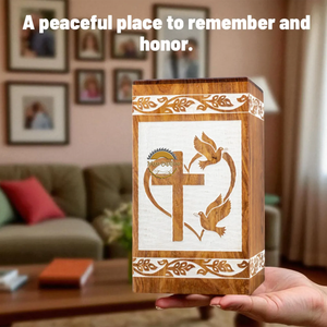Urne funéraire artisanale en bois naturel pour cendres d'oiseaux, motif amour chrétien, boîte à cendres artistique, souvenir commémoratif par AYAANS - Product Image 3