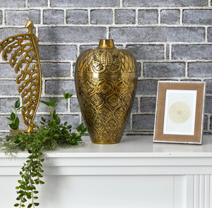 Wholesale Rates 2026 Golden Coastal Modern Metal Flower Vase High End Luxury Eco-Friendly <b>Tabletop</b> Christmas Center - Product Image 3