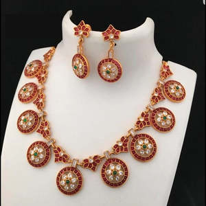 Kemp and AD Style Traditional Bridal Necklace and Earring Set with American Diamond and Zircon - Product Image 1