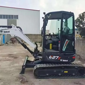 รถขุดขนาดเล็ก Bobcat E27 ดีไซน์กะทัดรัด เหมาะสำหรับผู้รับเหมาขนาดเล็ก โครงการจัดสวน และงานก่อสร้างในเขตเมือง - Product Image 1