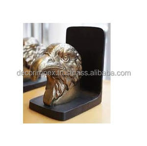 นกอินทรีทองเหลืองมีฐานไม้สร้างจากทองเหลืองบริสุทธิ์สำหรับหัวนกอินทรีโดยมีผิวทองเหลืองธรรมชาติ - Product Image 3