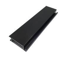 Profilé d'extrusion en aluminium noir brillant pour fenêtres à battants