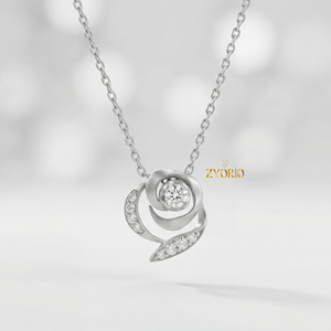 Collar con Colgante de Diamantes y Cadena de Eslabones Chapada en Oro, Joyería de Lujo para Regalo de Compromiso, Boda o Aniversario - Product Image 3