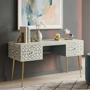 Mesa consola artesanal con incrustaciones de hueso, con un patrón geométrico mosaico gris y dos cajones, disponible a precios de mayorista. - Product Image 1