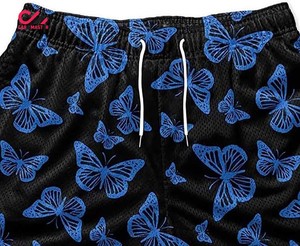 CARE MASTER Pantalones cortos con estampado de telaraña para hombre, cintura elástica, secado rápido, pantalones cortos deportivos informales, patrón blanco y negro - Product Image 2
