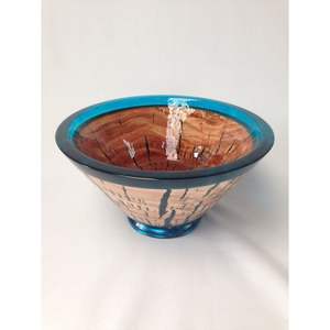 Classic <b>Wooden</b> and Resin <b>Bowl</b> for Serving Fruits and Snacks - Product Image 5