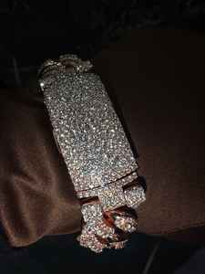 Bracelet porte-bonheur unisexe classique exquis en argent sterling 925 de haute qualité avec diamant Moissanite et trèfle serti clos - Product Image 6