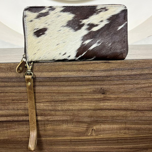 กระเป๋าสตางค์หนังวัวแท้สำหรับผู้หญิง ราคาโรงงาน พร้อมซิป สายคล้องมือ  ใส่บัตรเครดิตได้ - Product Image 4