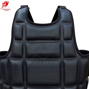 Protège-poitrine en cuir sur mesure de haute qualité, fabriqué au Pakistan avec une fabrication de qualité supérieure, ajustement ergonomique, respirant et durable - Product Image 4