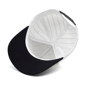 Gorra de Béisbol Unisex Personalizada de 5 Paneles, Poliéster/Algodón, Logotipo Bordado en 3D, Ajustable con Cierre a Presión para Actividades al Aire Libre - Product Image 2