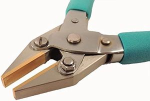 Pince à mâchoires fines parallèles en acier inoxydable avec poignée en PVC, outil de formage de fil pour bijoux, 160 mm (6,3 pouces) ZetomedPro - Product Image 4